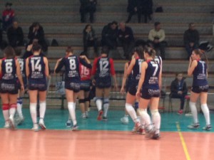 Le ragazze dell'Effe Volley si preparano al match